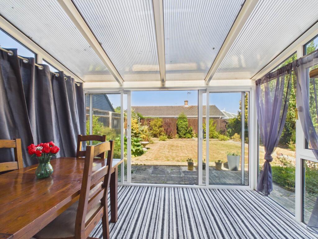 House in Aylesbury, Broughton - View 5