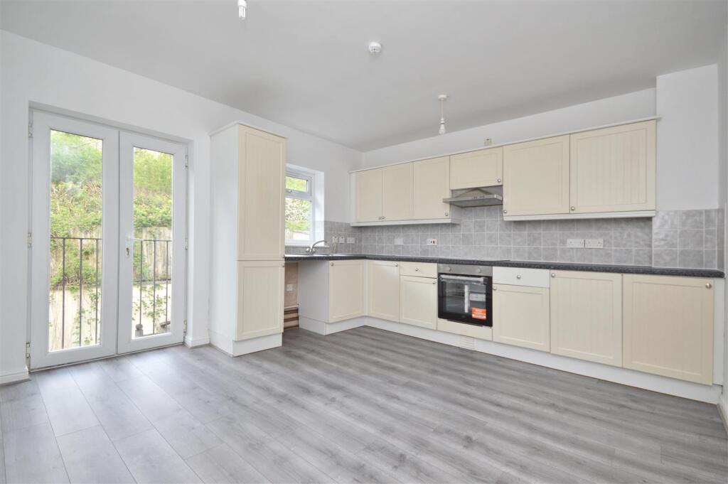 Apartment in Bristol, City of Bristol - View 2