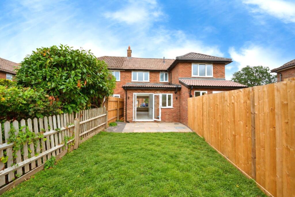 House in Kingston upon Thames - View 3