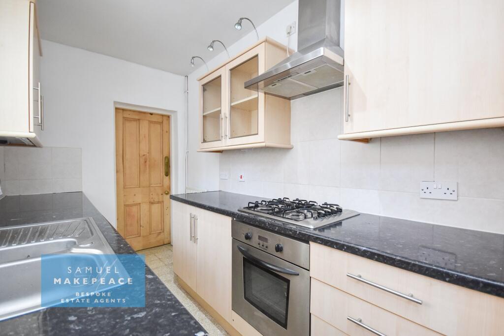 House in Newcastle-under-Lyme, Kidsgrove - More