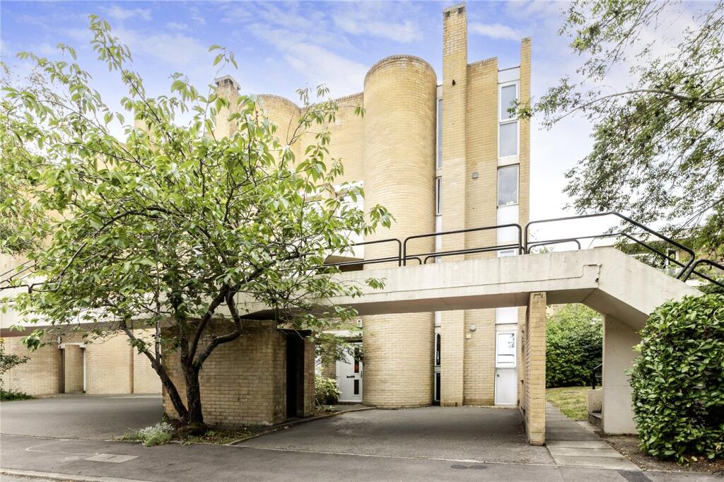 Main image of property: Apex Close, Beckenham, BR3