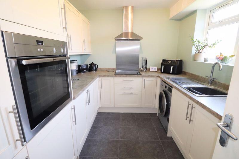 Apartment in Worthing, West Sussex - View 4