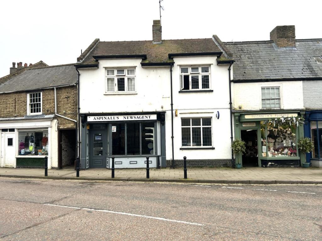 Main image of property: 10 High Street, Chatteris, Cambridgeshire, PE16 6BE