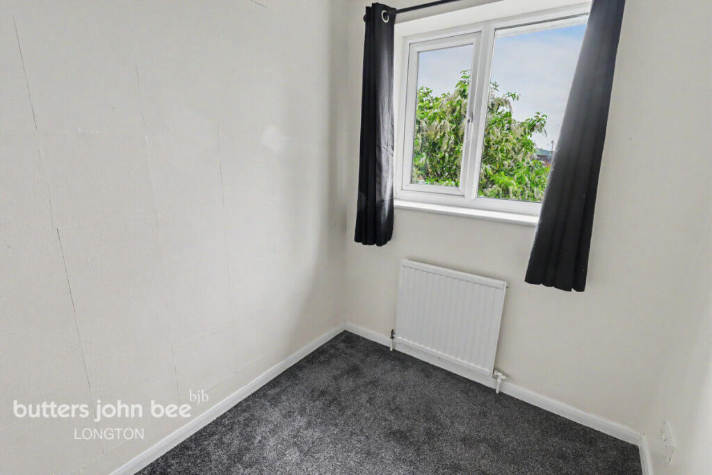 House in Stoke-on-Trent - More