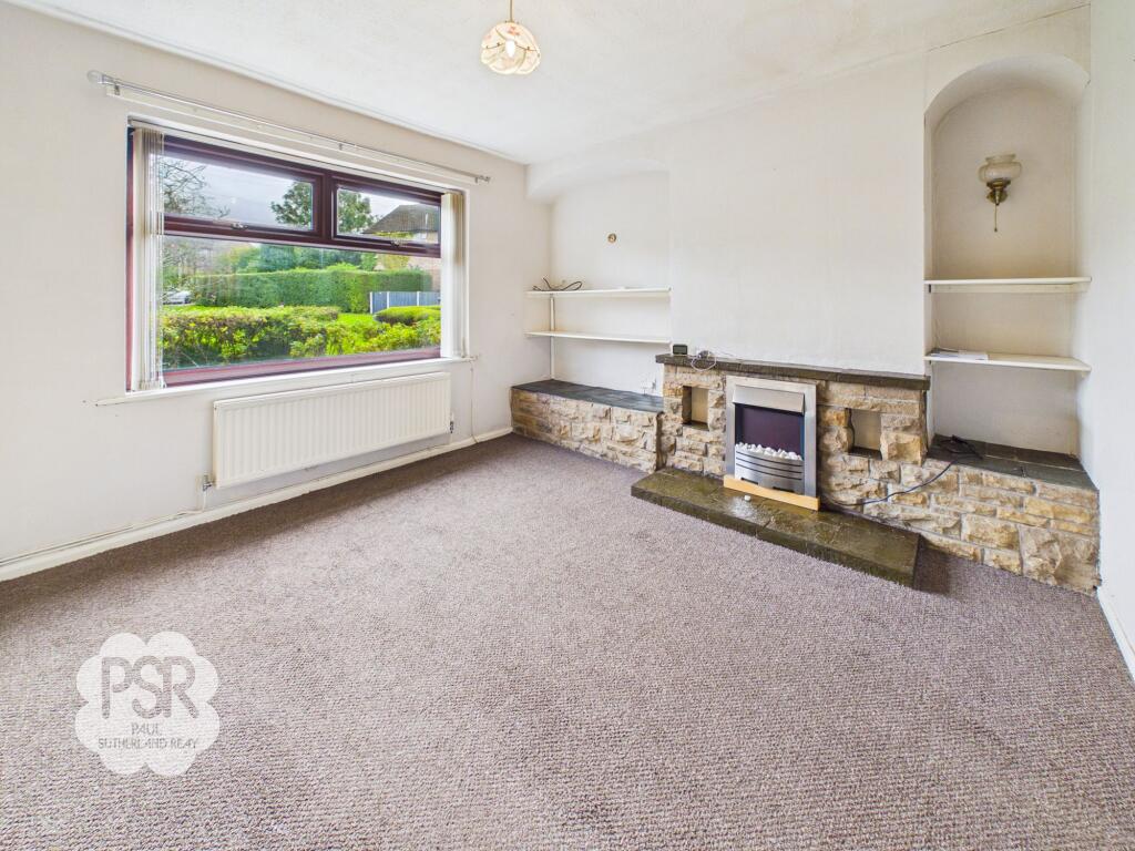 House in High Peak, Low Leighton, New Mills - View 2