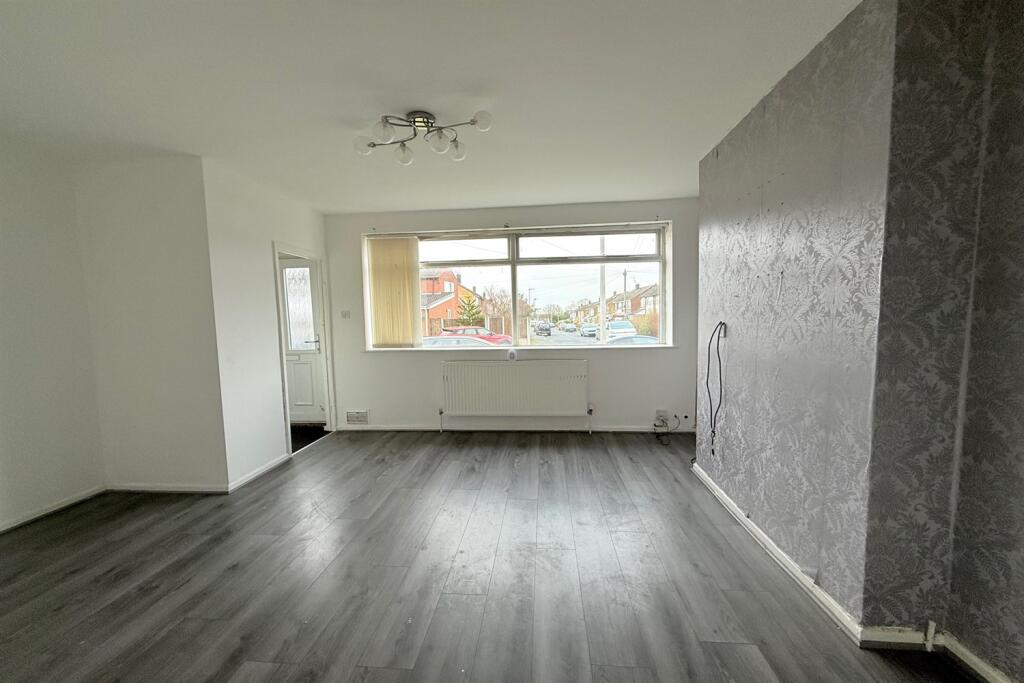 House in Runcorn, Halton Brook, Astmoor - View 3