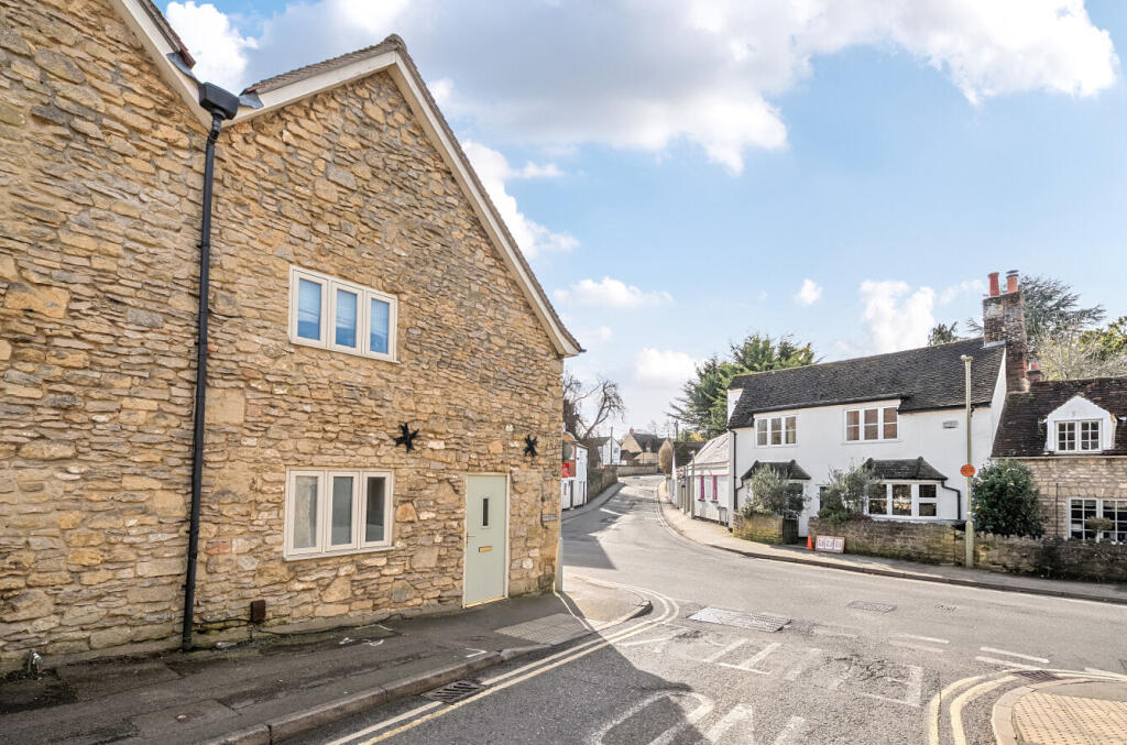 Main image of property: Holloway Road, Wheatley, Oxford