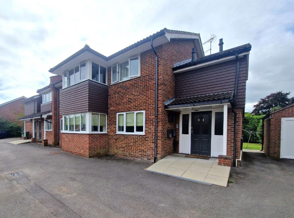 Main image of property: Hunts Pond Road, Locks Heath