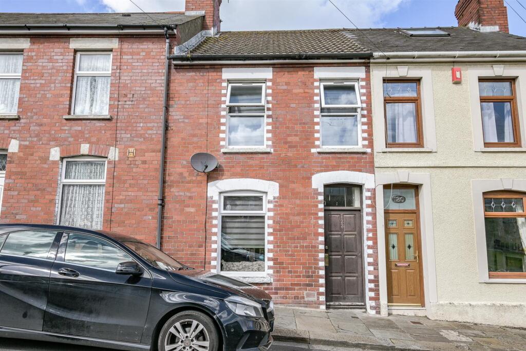 Main image of property: Phyllis Street, Barry