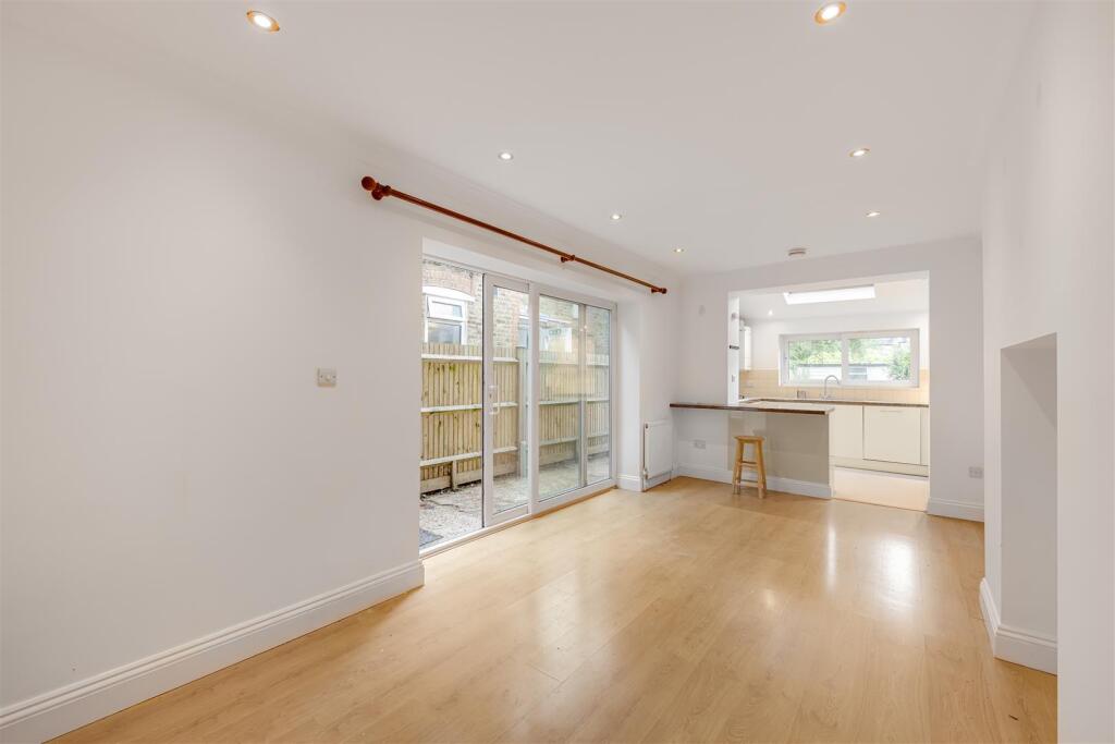Palewell Park, East Sheen, SW14 photo 3