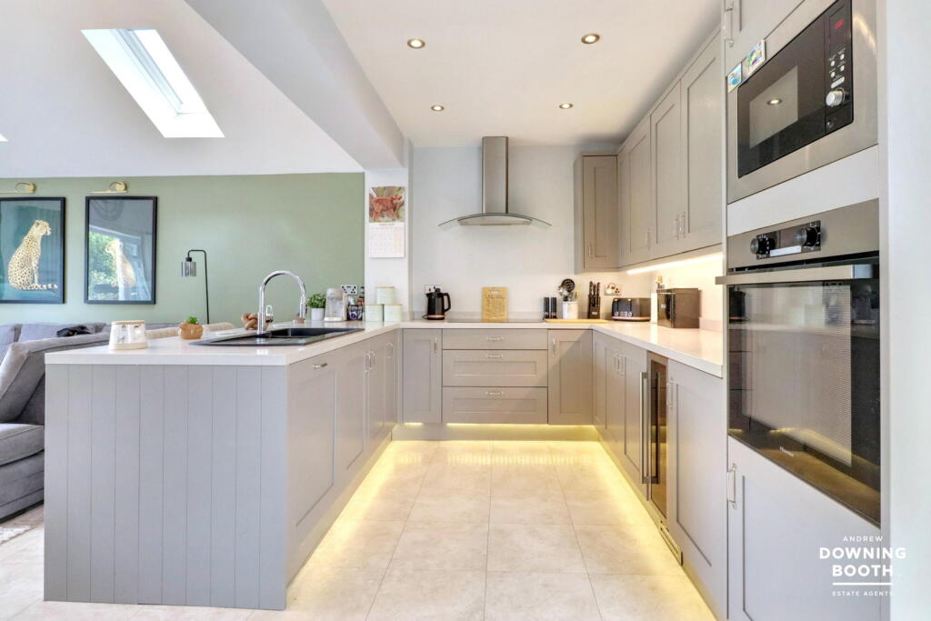 House in Walsall - View 4