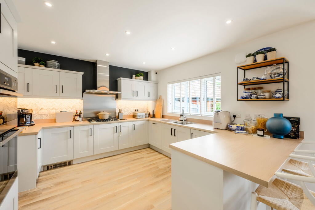 House in Walsall - View 5