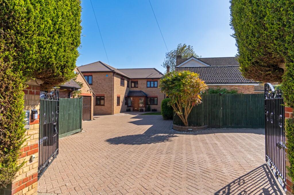 Main image of property: Windmill Way, Much Hadham, Hertfordshire, SG10