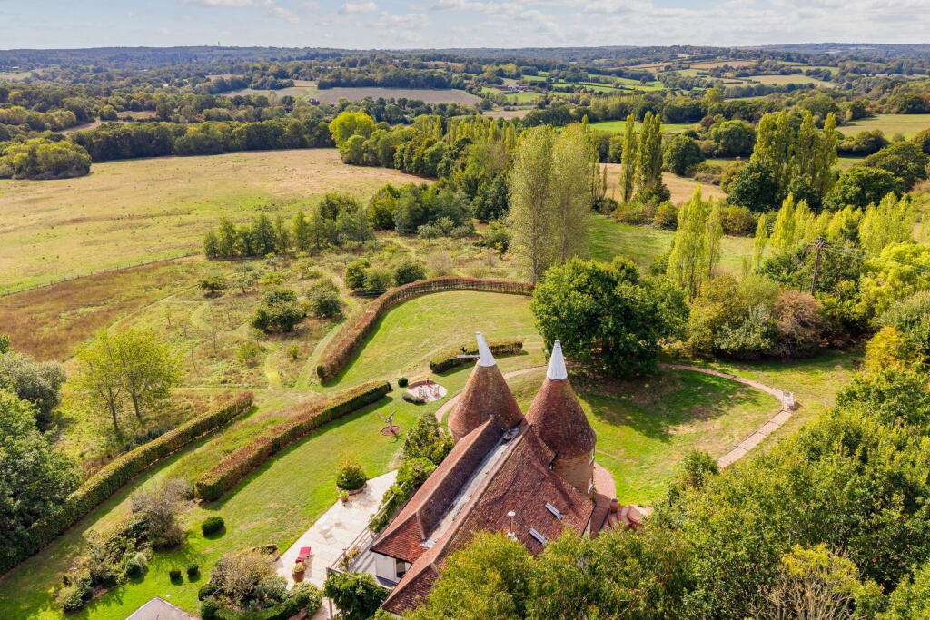 House in Tunbridge Wells, Goudhurst - View 5