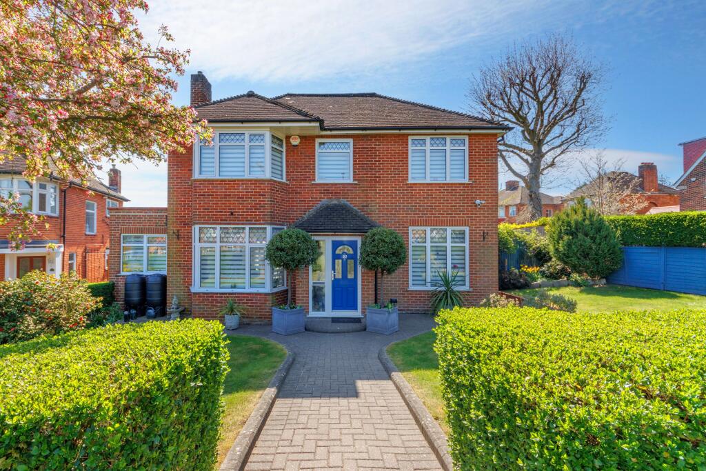 Main image of property: Greystoke Gardens, EN2 7NX
