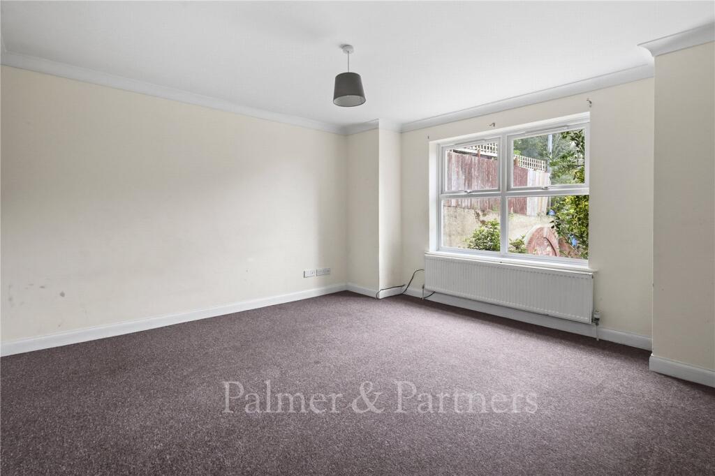House in Ipswich - View 2