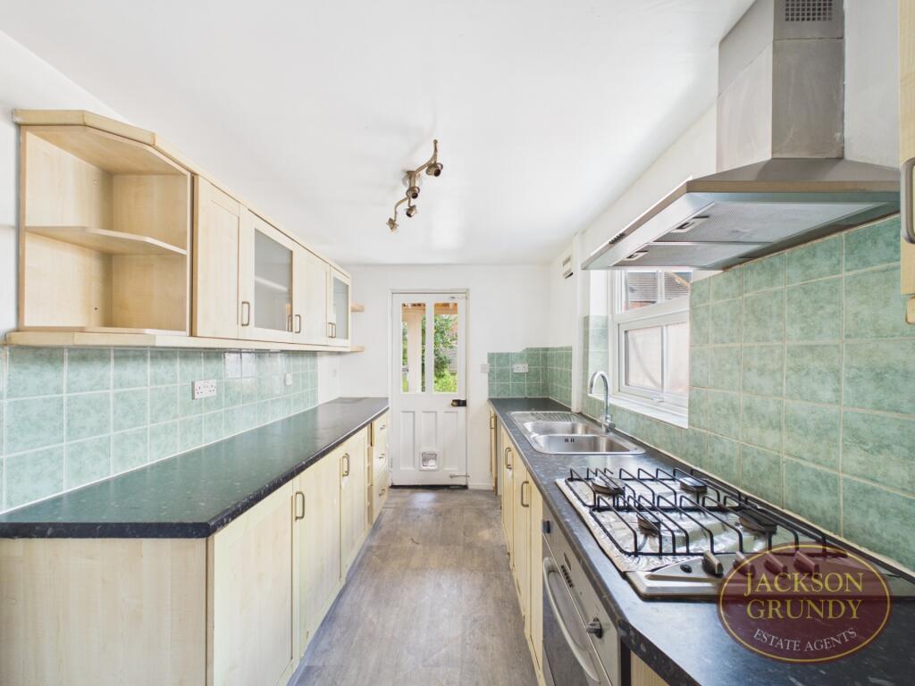 House in Northampton, Phippsville - More