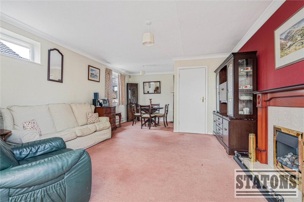 House in Enfield - View 4