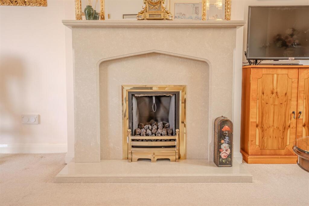 House in Charnwood, Burton on the Wolds - More