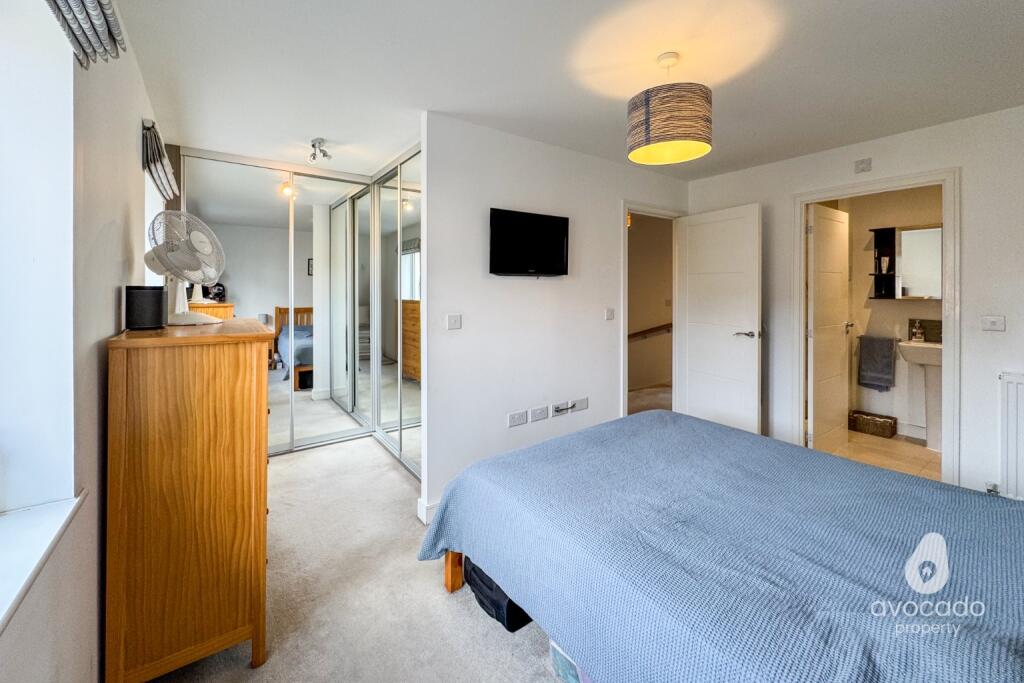 House in Reading - View 5