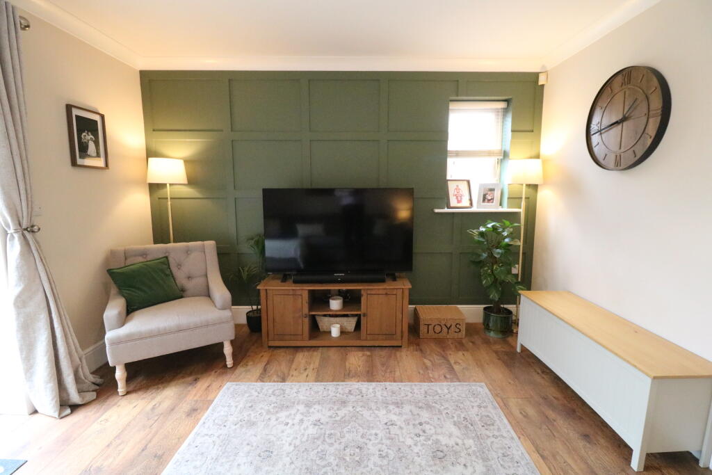 House in Crowle, Tetley - More