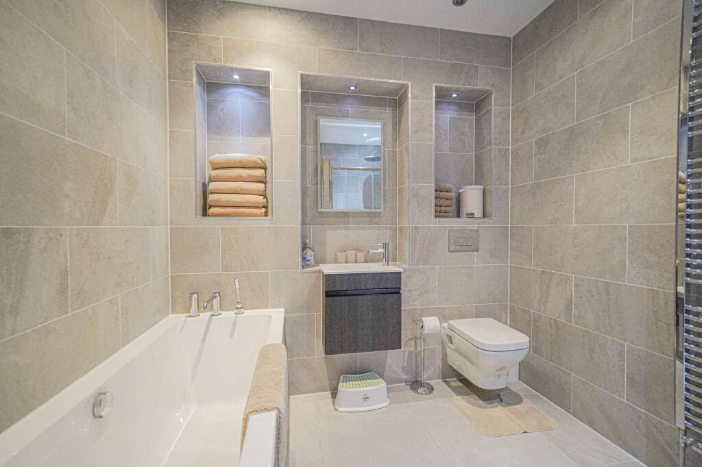 Additional image 27 of Camp Lane, Henley-In-Arden, B95