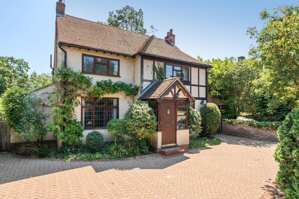 Main image of property: Oakfield Lane, Keston, BR2