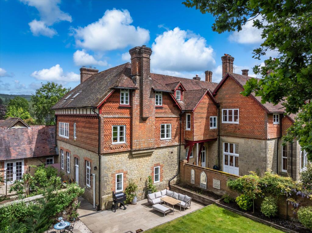 Main image of property: Hawksfold House, Hawksfold Lane East, Fernhurst, Haslemere GU27