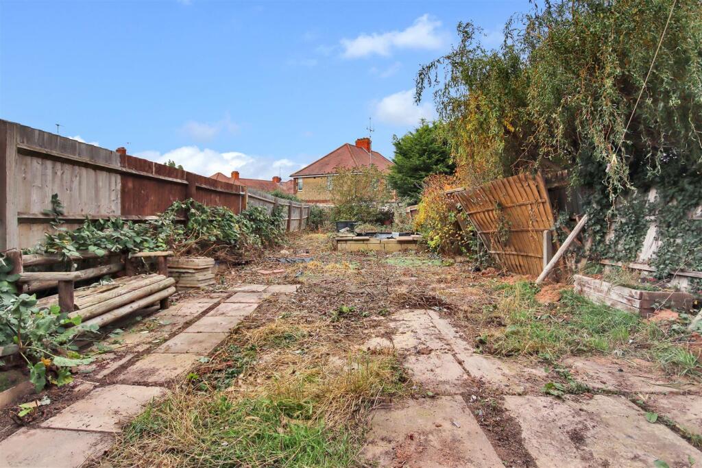 House in Rushden, North Northamptonshire - View 3