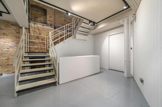 MD-BC-133ShoreditchHighStreet-10.JPG