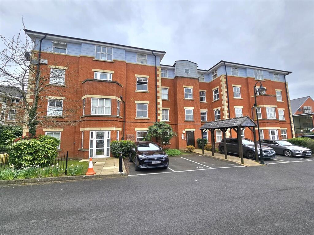 Main image of property: Warwick Road, Solihull