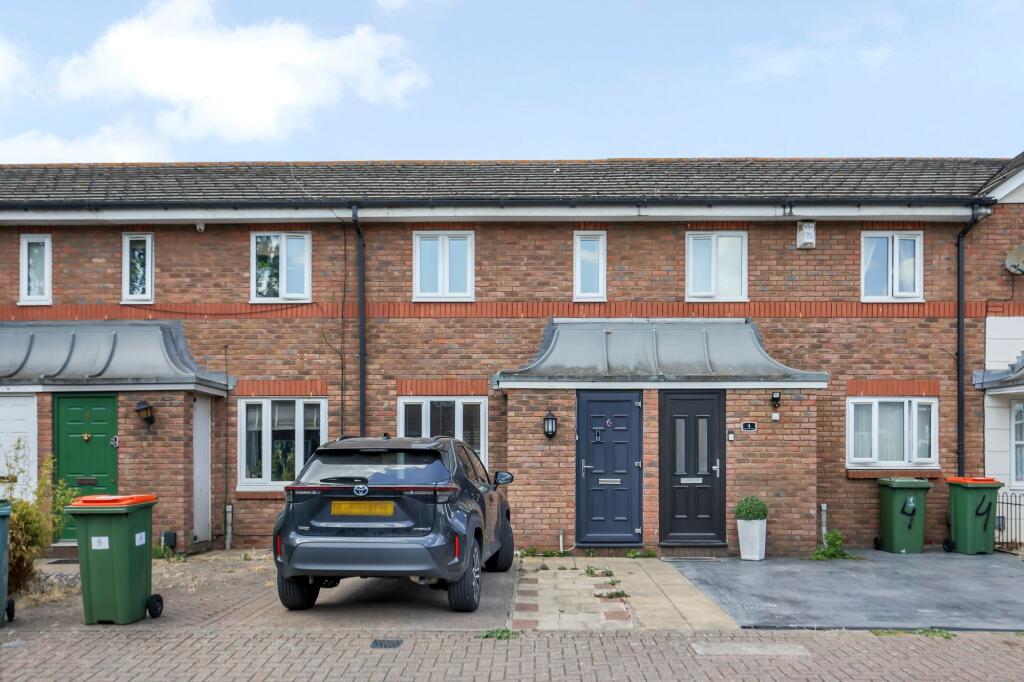 Main image of property: Widgeon Close, London, E16