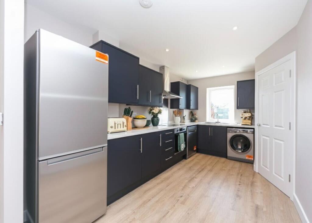 Main image of property: Osprey Place, March