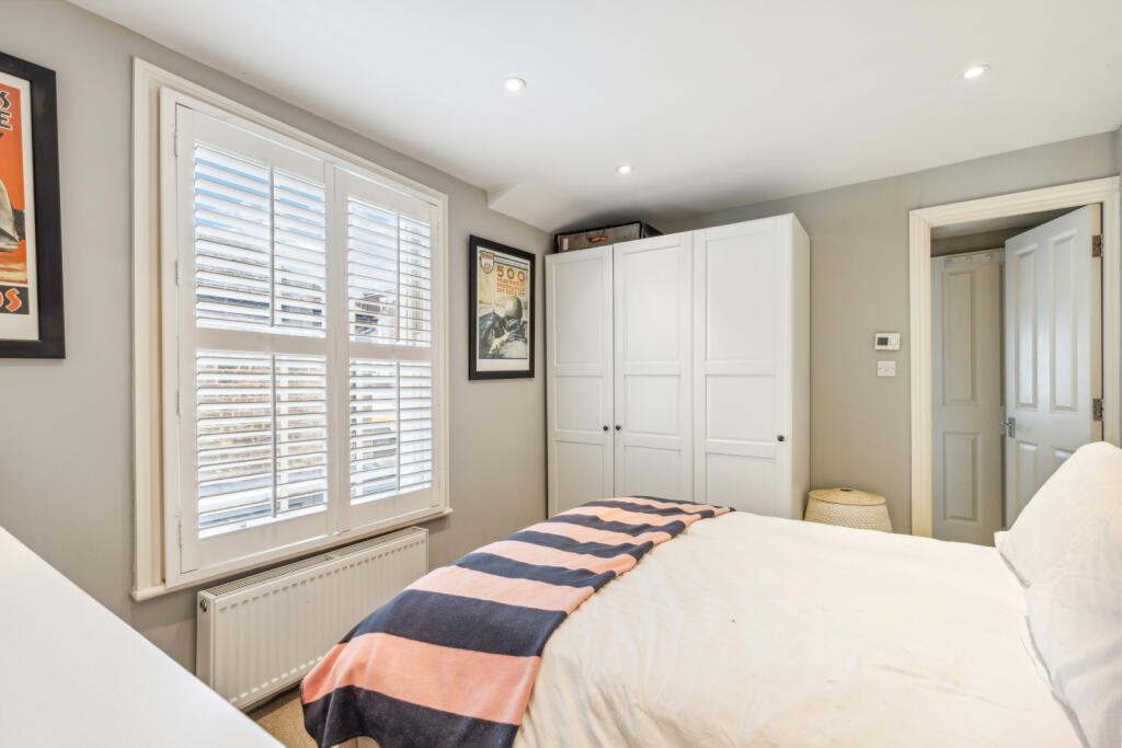 Apartment in London, Sands End, Fulham - More