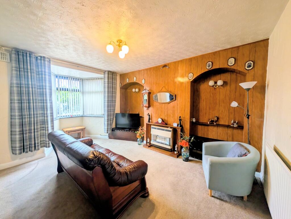 House in Stoke-on-Trent - View 3
