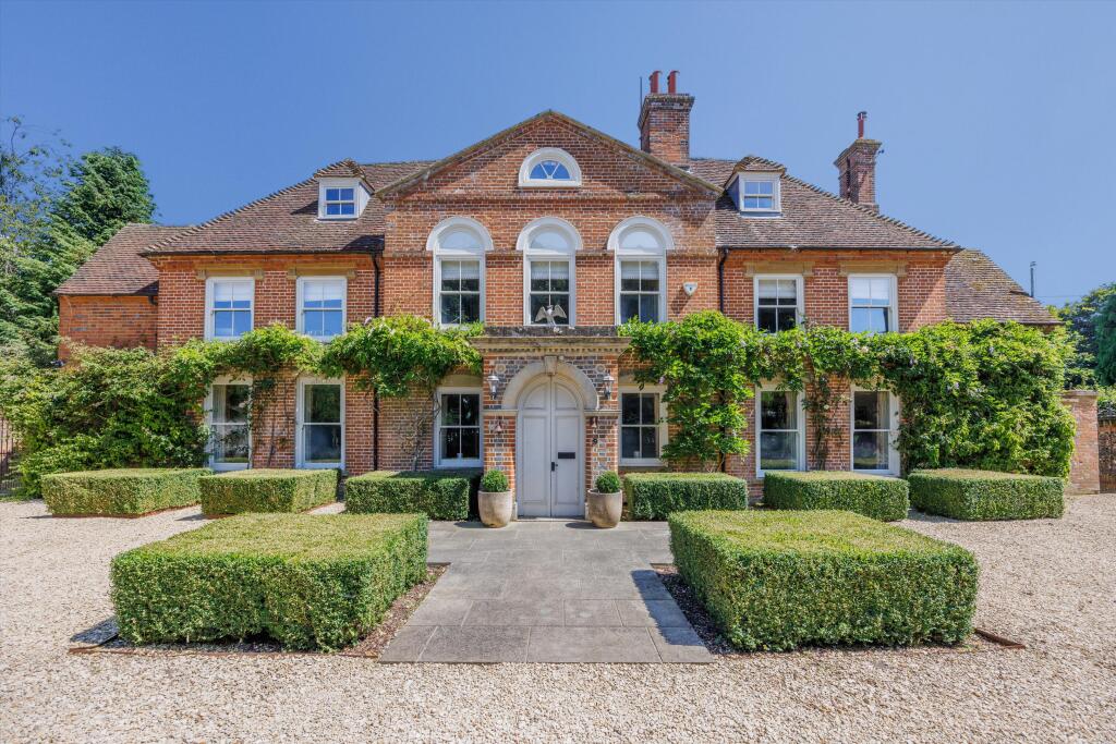 Main image of property: Chieveley, Berkshire RG20