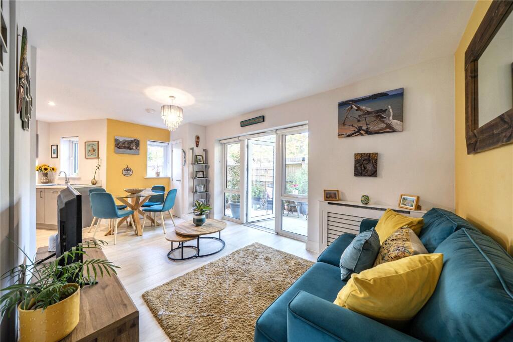 Apartment in London - View 4