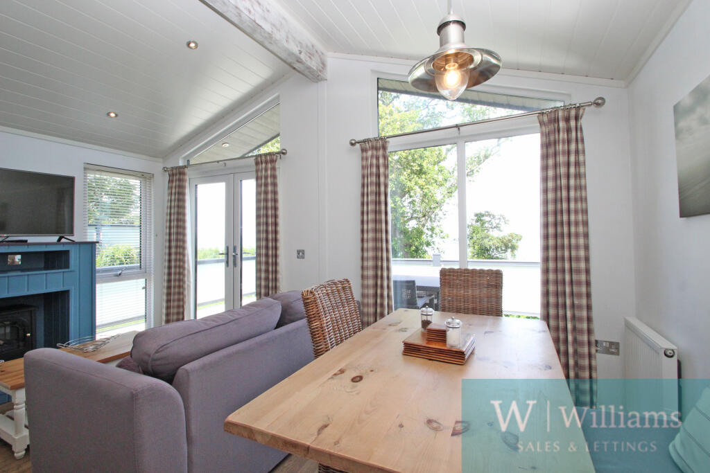 Woodside Coastal Retreat, Wootton photo 4