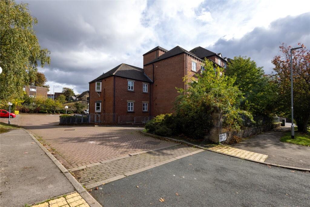 Main image of property: Apartment 14, 21 Falkland Mount