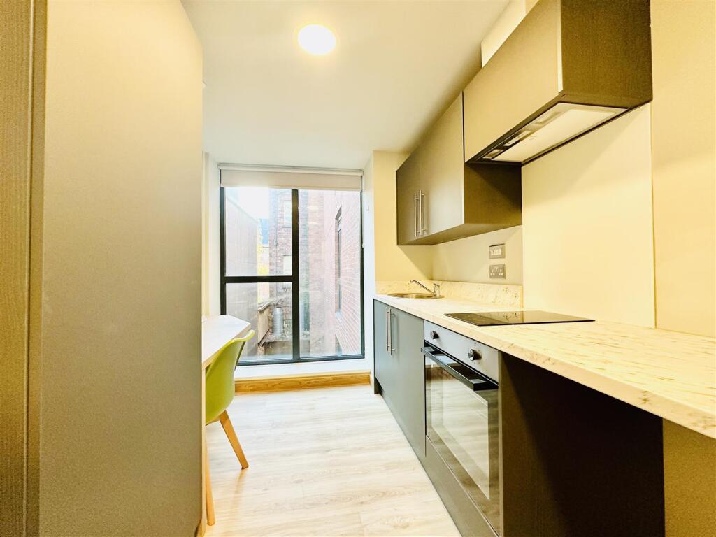 Studio flat for rent