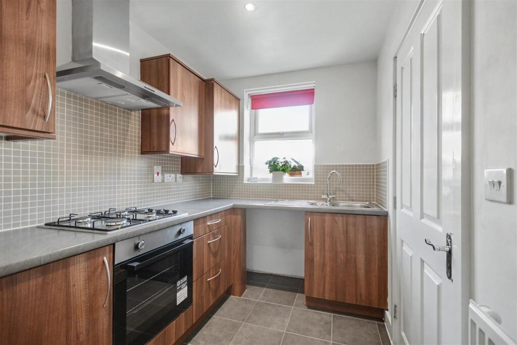 Church Street, Stapleford, Nottingham - View 5