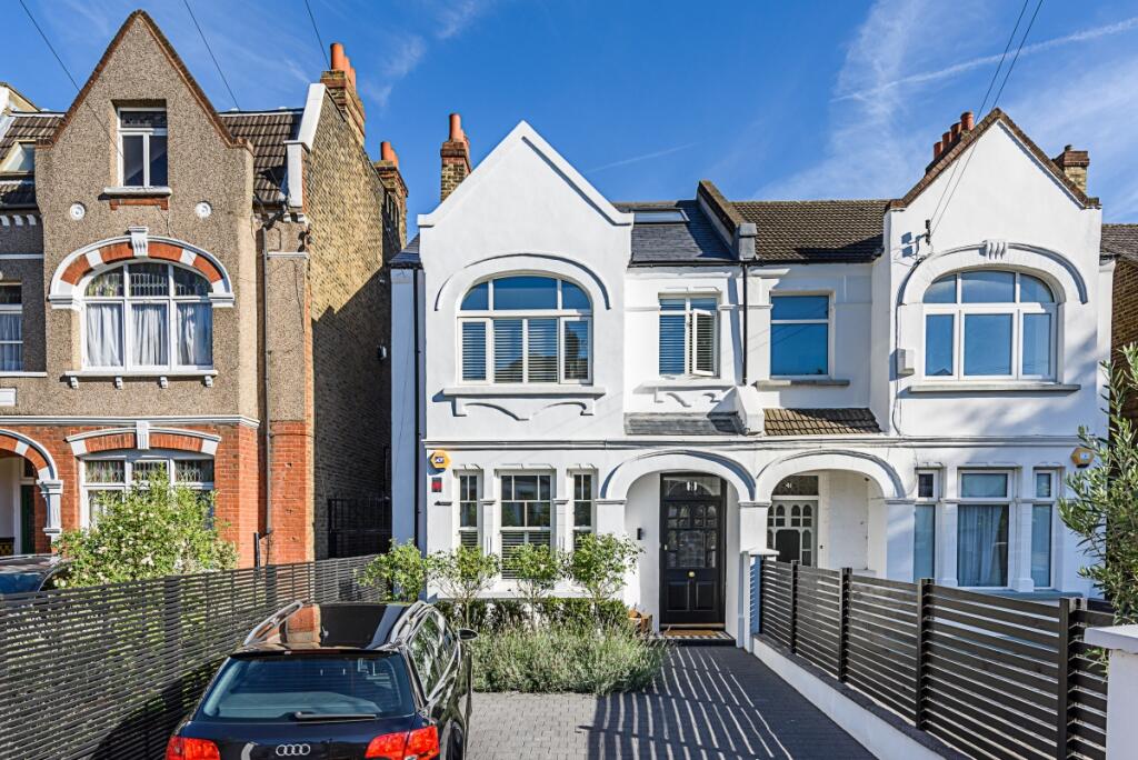 Main image of property: Fontenoy Road London SW12