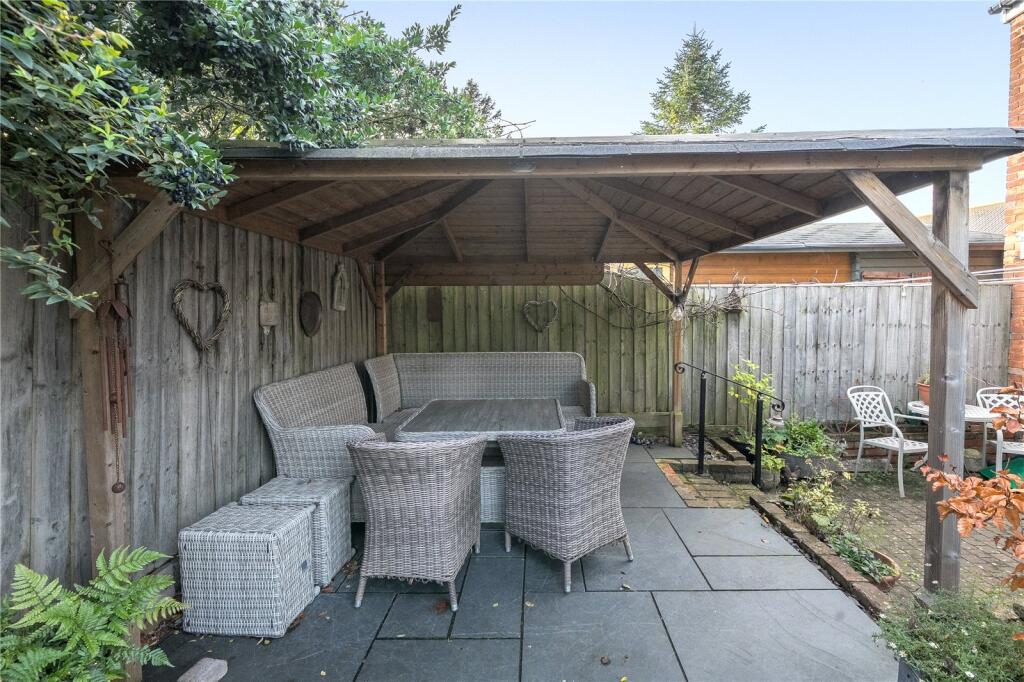 Additional image 17 of Bella View Gardens, Glastonbury, Somerset, BA6