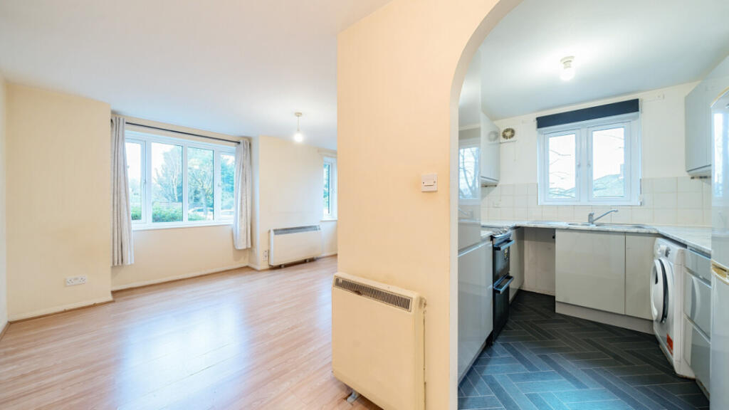 Main image of property: Maroons Way, Catford, SE6 3QX
