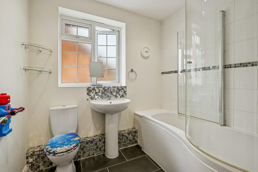 Additional image 27 of Russellcroft Road, Welwyn Garden City, Hertfordshire, AL8