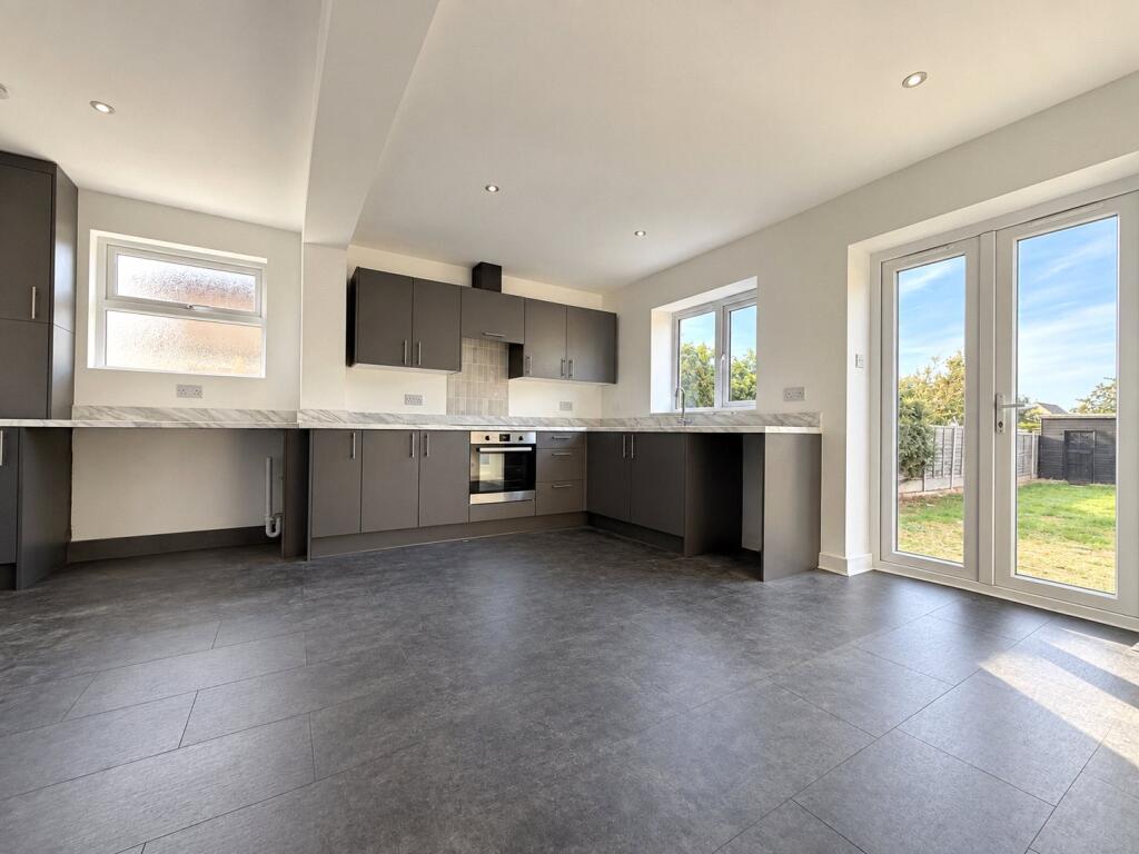 House in Southend-on-Sea, Prittlewell - View 2