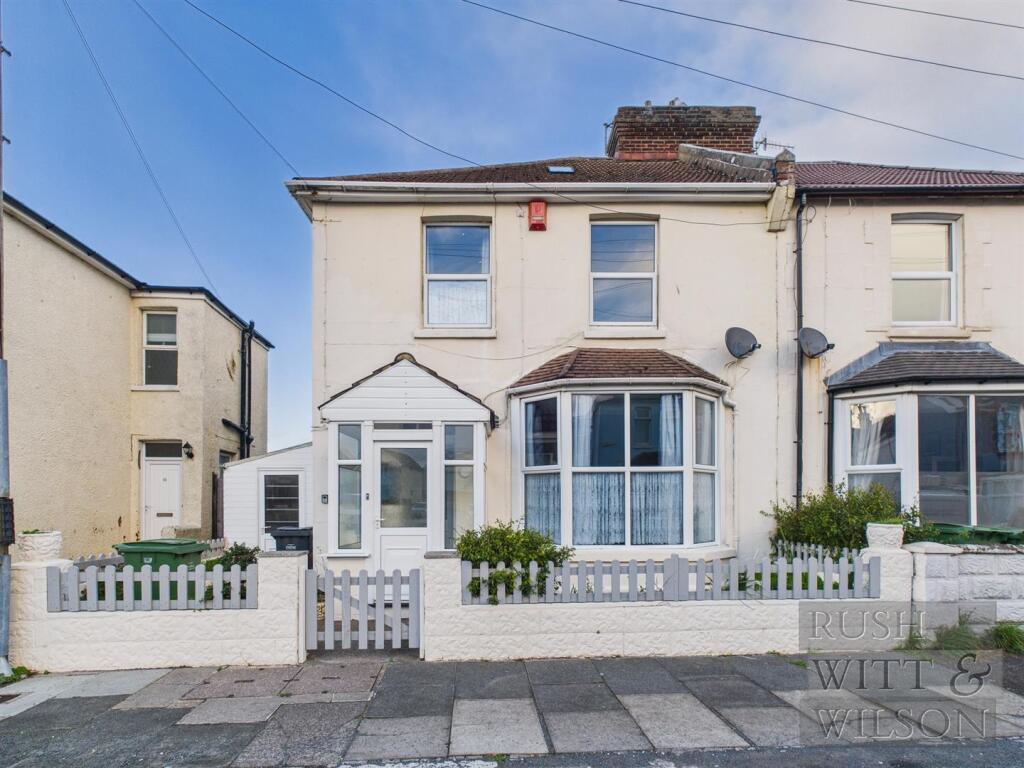 3-bed semi-detached on Bulverhythe Road, St. Leonards-On-Sea, £325,000