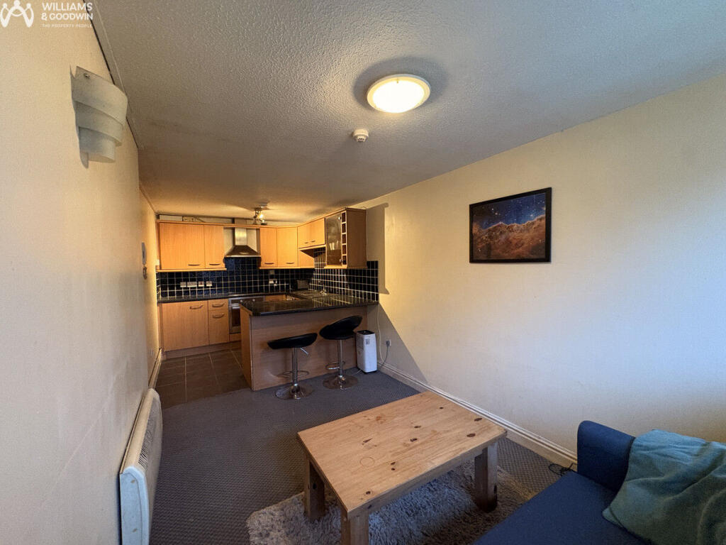 Garth Road, Bangor, Gwynedd, LL57 photo 4
