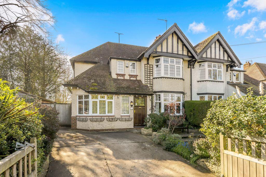 Main image of property: Oxford Road, Banbury