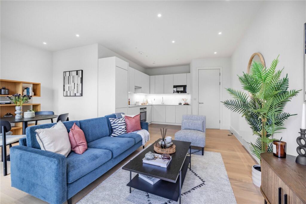Main image of property: Pear Place, London, SE1